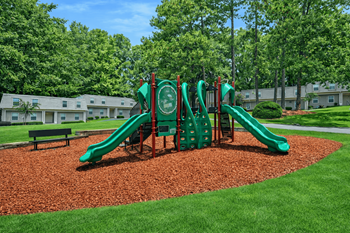 Maplewood pointe outdoor playground & tot lot